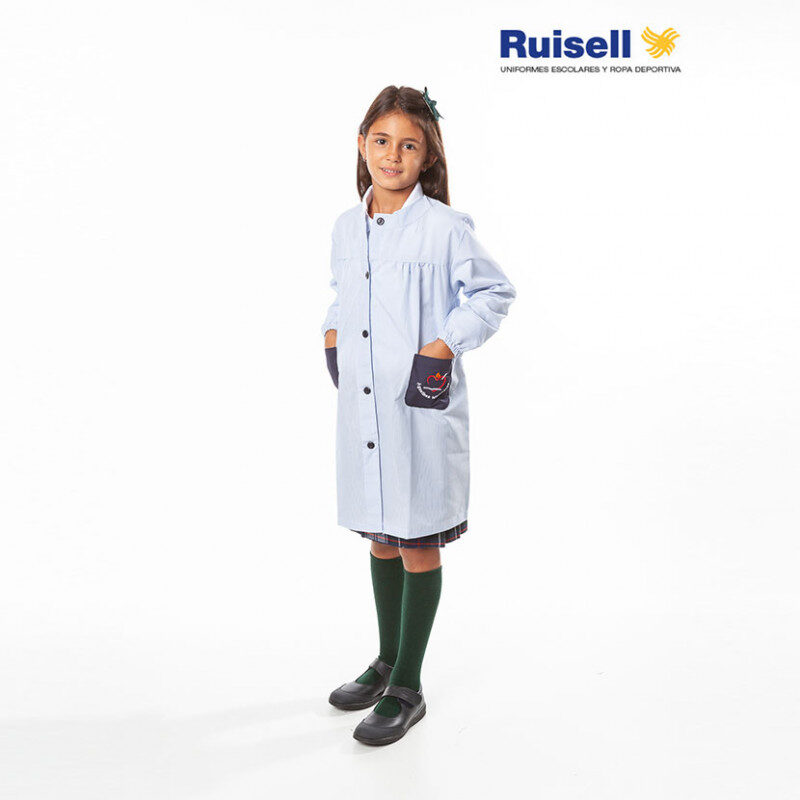 Babero. Colegio Agustinas Misioneras. Ruisell Uniformes Escolares.