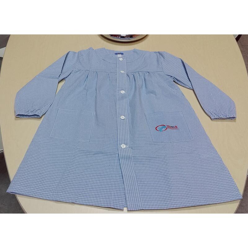 Babero. Colegios ACI. Ruisell Uniformes Escolares.