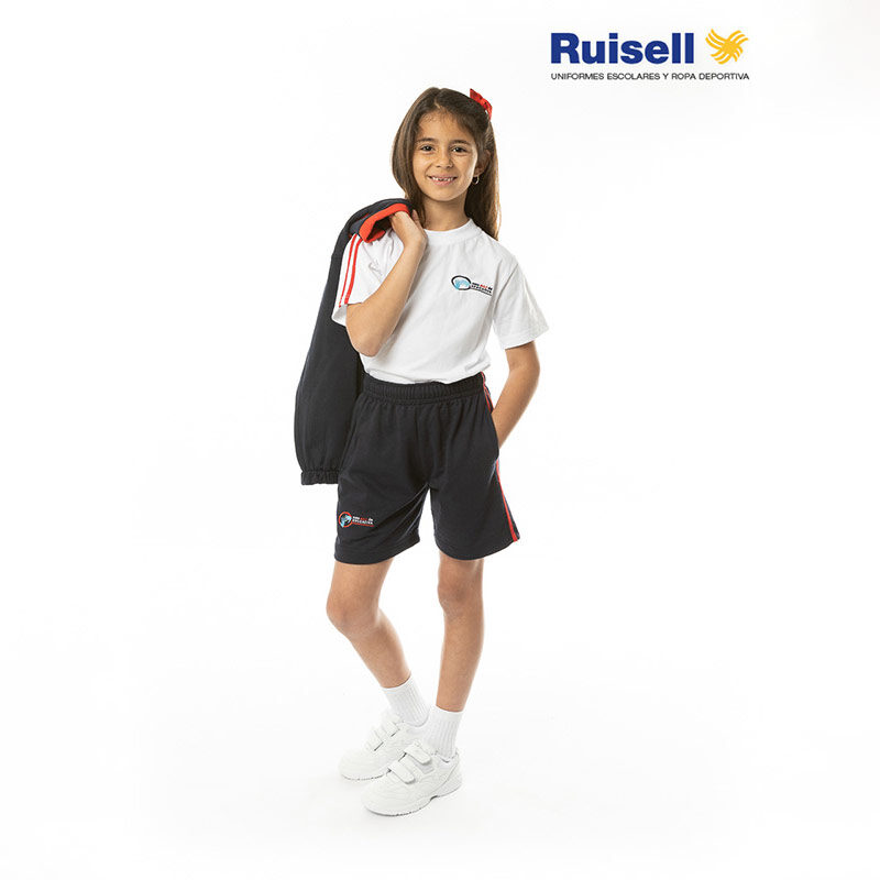 Bermuda con dos bolsillos. Colegios ACI. Uniformes Escolares.